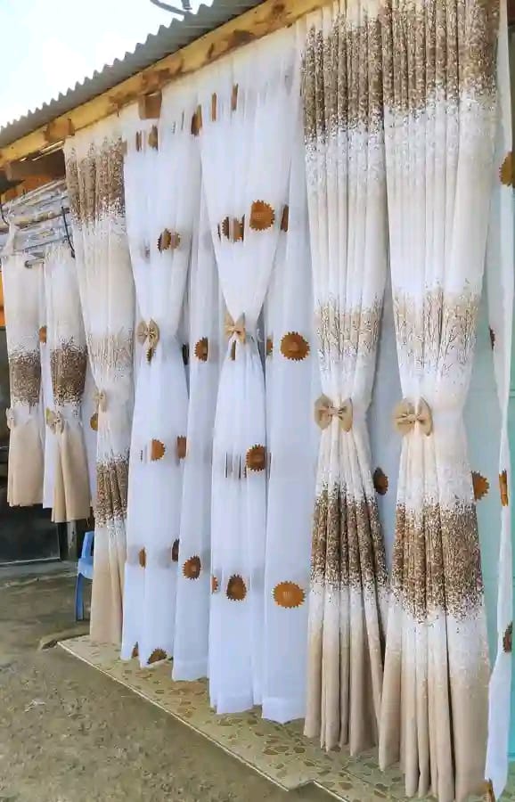 curtain per linear metre