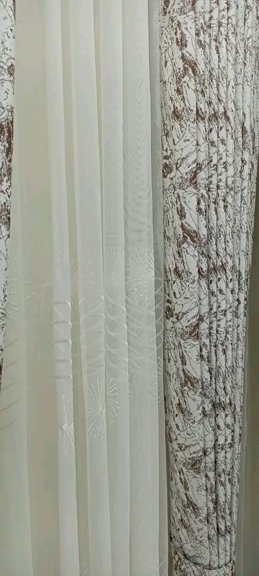 curtain per linear metre