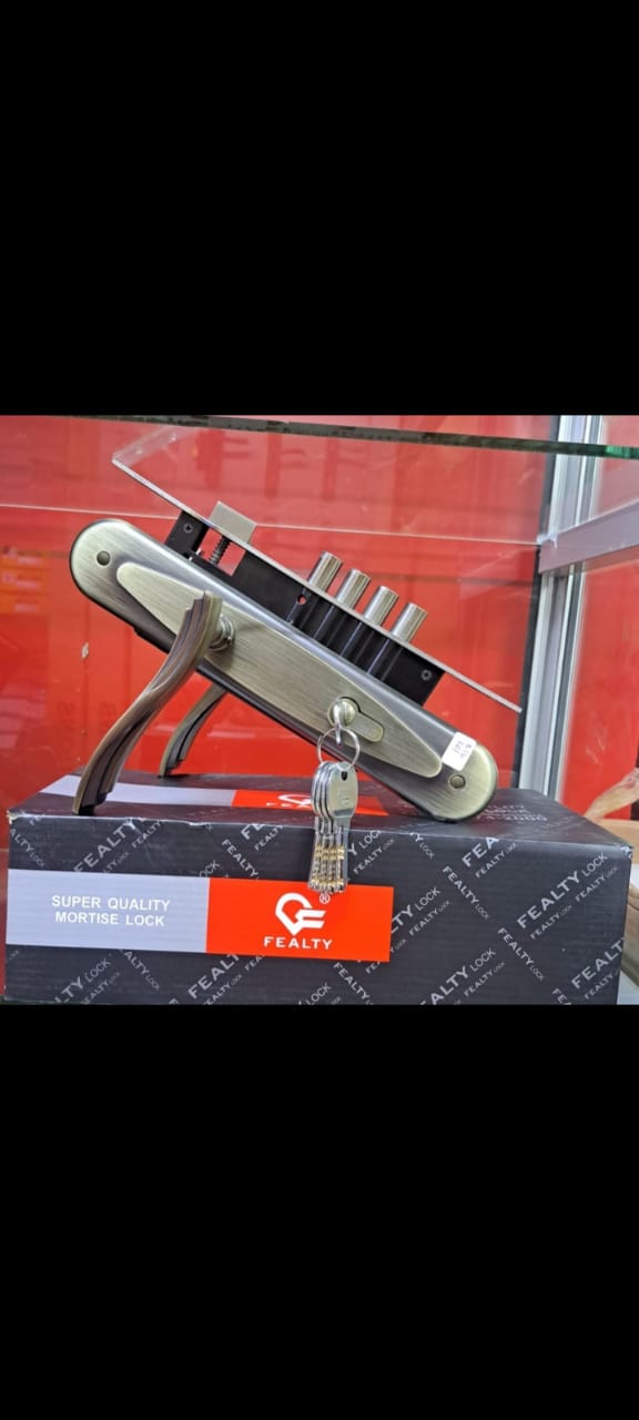 FEALTY LOCK